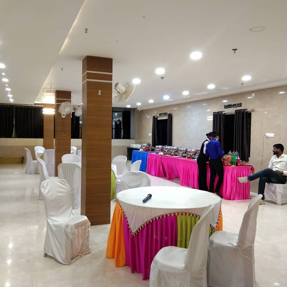 Hotel Shree Laxmi & Restaurant