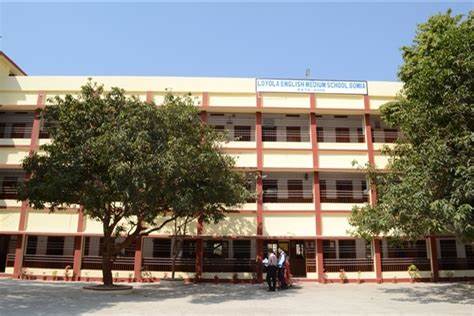 LOYOLA ENGLISH MEDIUM SCHOOL, GOMIA